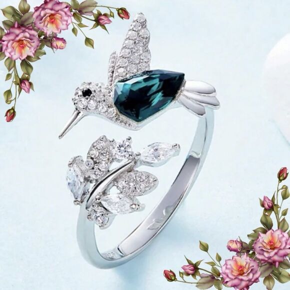 Green Stone Adjustable Hummingbird Rings - Picture 1 of 11